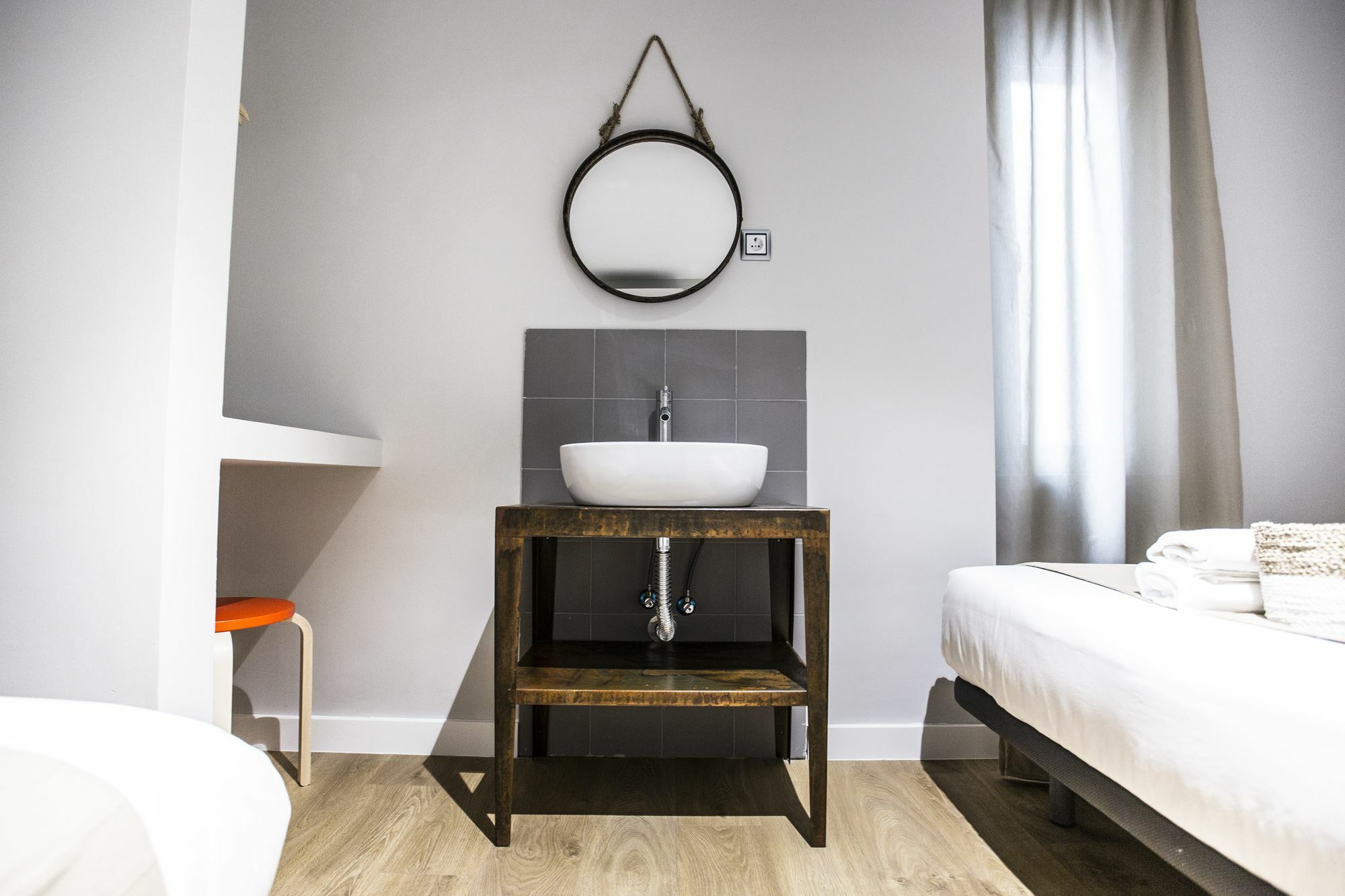 Hola Rooms Madrid Ngoại thất bức ảnh